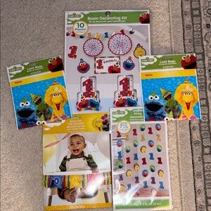Sesame Street first birthday  Colorful Decorating Kit with Loot Bags